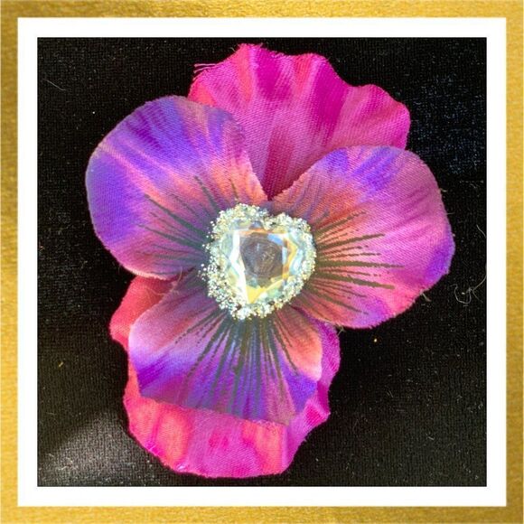 3/$20 Handmade FLOWER Floral HAIR CLIP Barrette - Picture 1 of 2